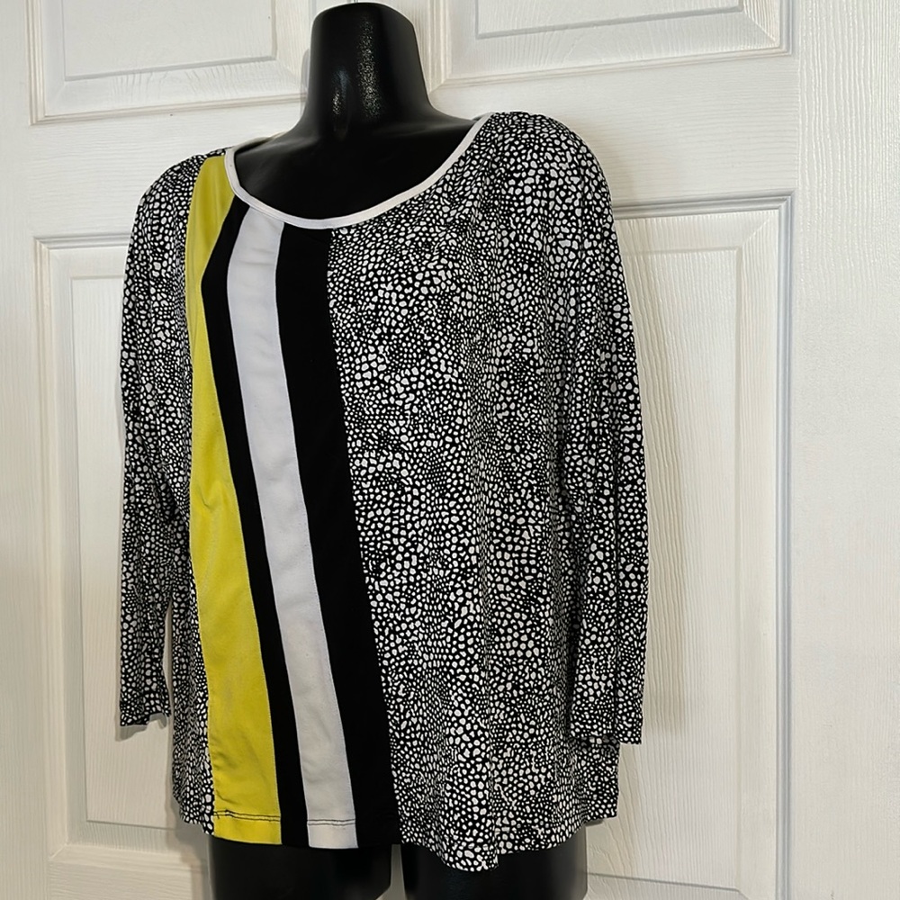 Women’s Size Medium Ruby Rd. Pullon Top W/3/4 Sleeve.  Black/White/Yellow